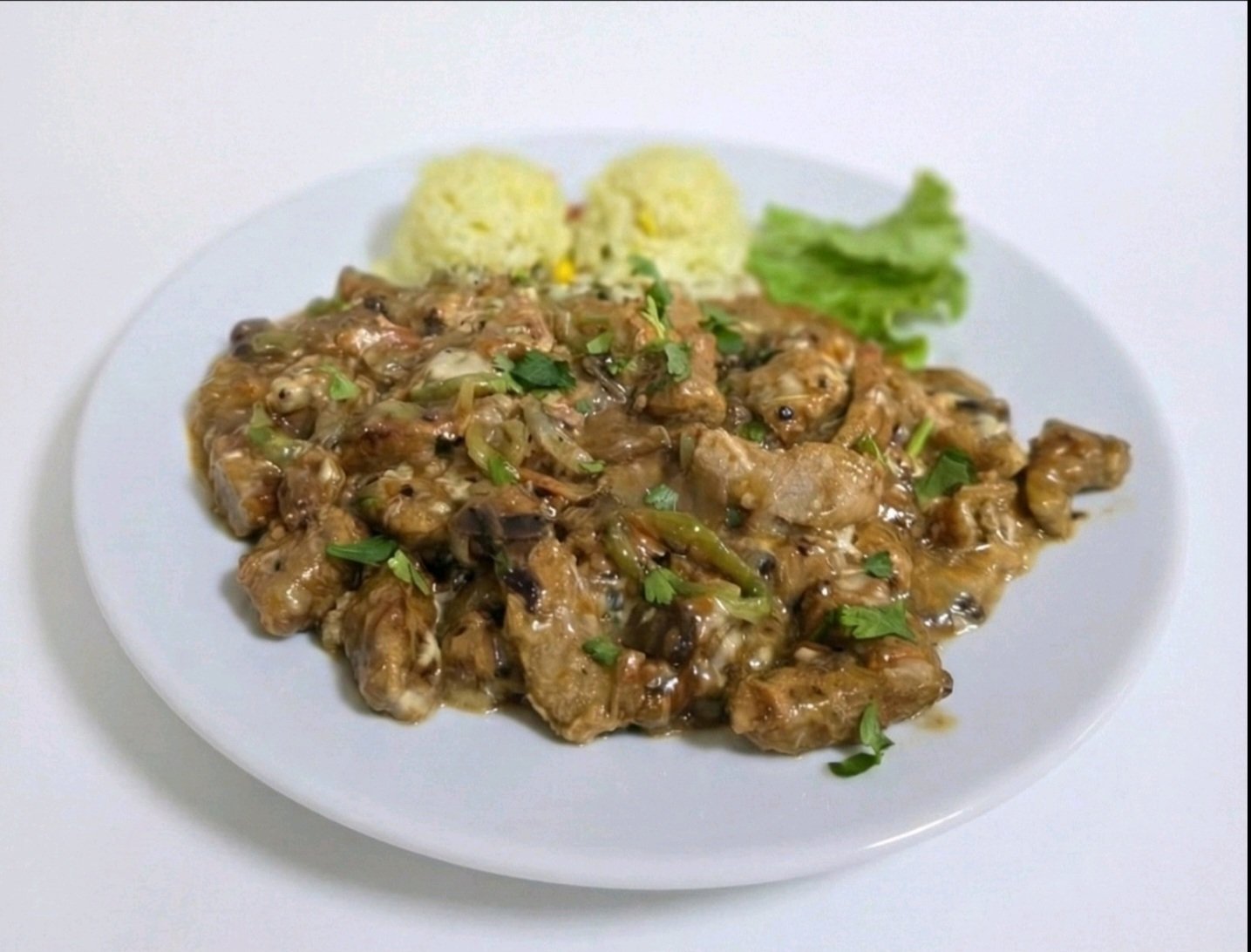 Biftek Stroganof